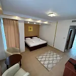 Vila Mamaia Land