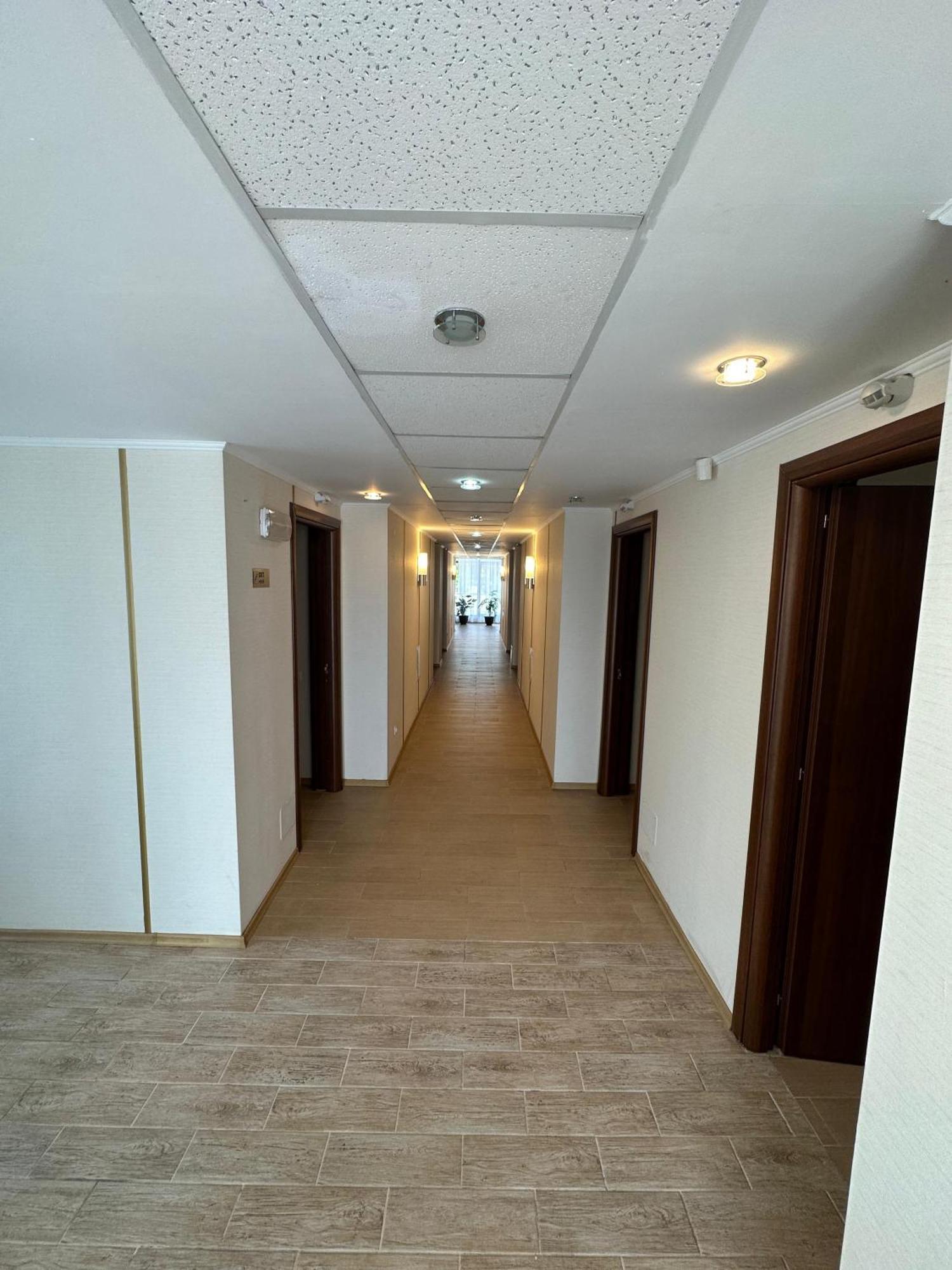 Land Mamaia